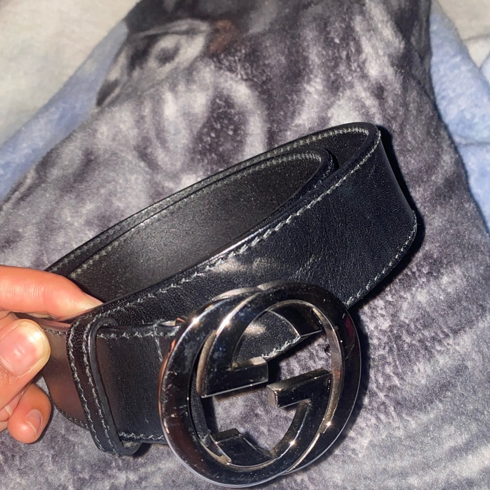 Men’s gucci belt